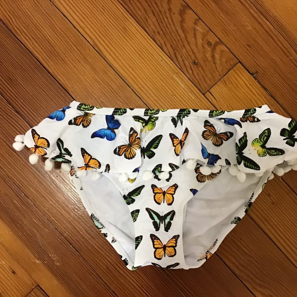 STELLA COVE BUTTERFLY RUFFLE BIKINI BOTTOMS.  2 Y